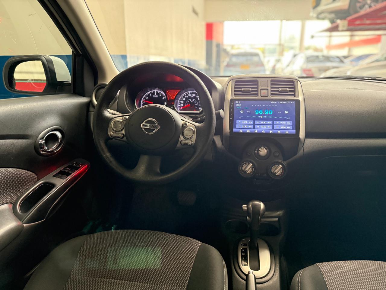 NISSAN VERSA ADVANCE