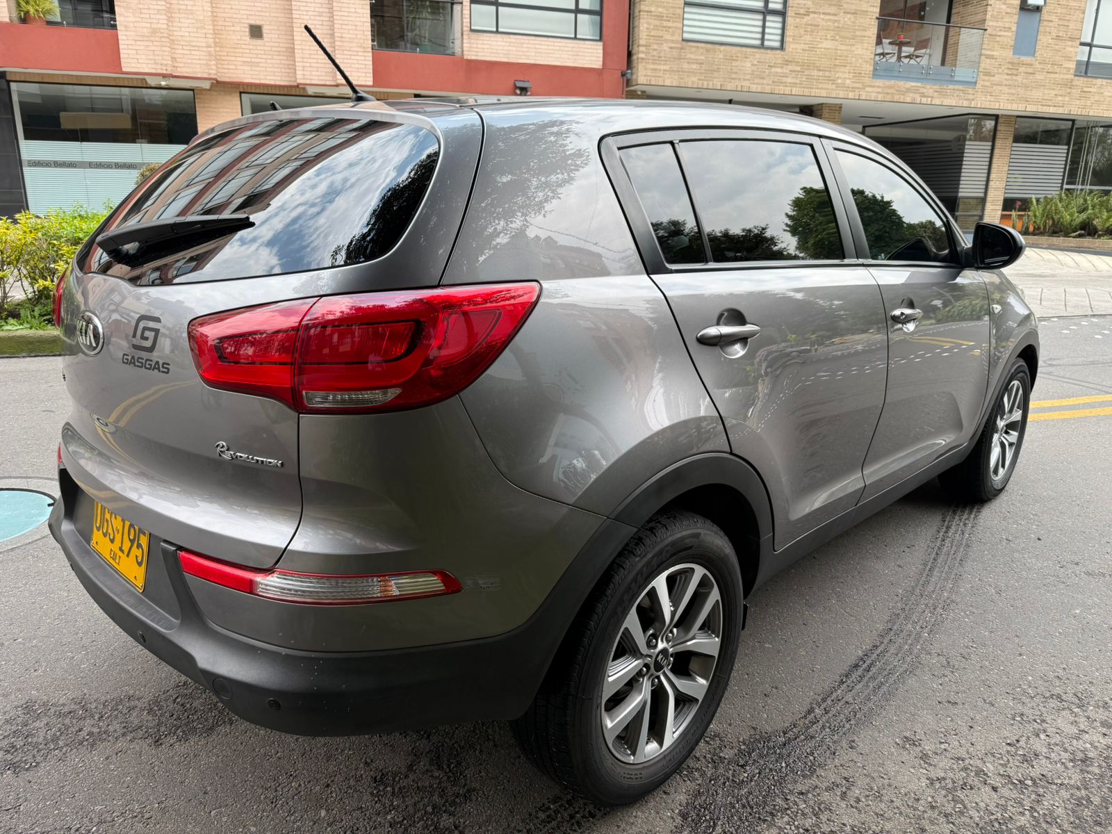 KIA SPORTAGE REVOLUTION 4X2