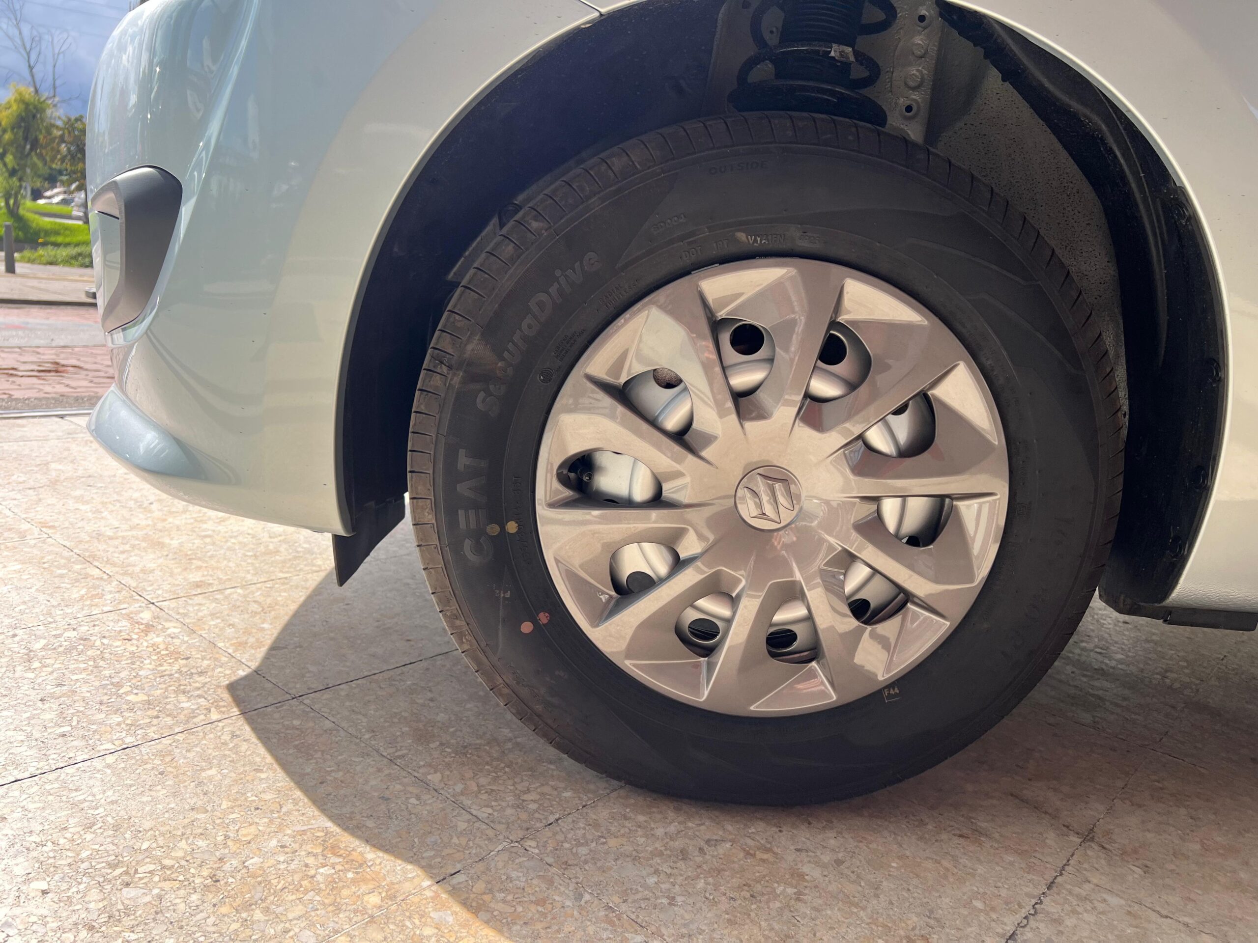 SUZUKI DZIRE HIBRIDO GL