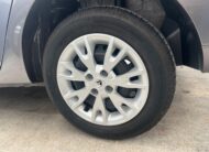 RENAULT LOGAN LIFE +