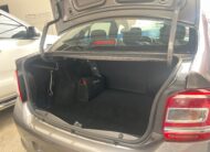 RENAULT LOGAN LIFE +