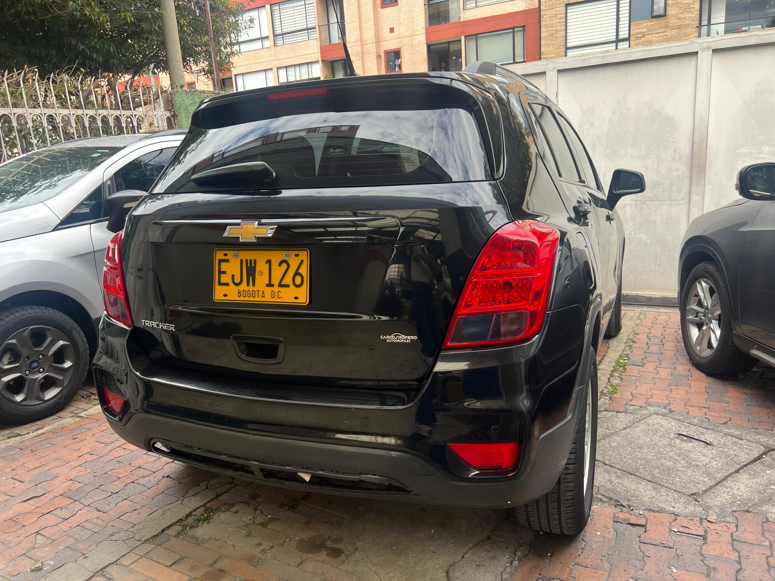 CHEVROLET TRACKER LS