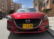 MAZDA 3 TOURING