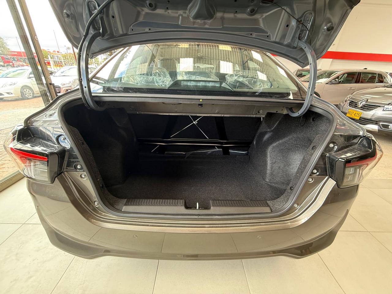 SUZUKI DZIRE HIBRIDO GL