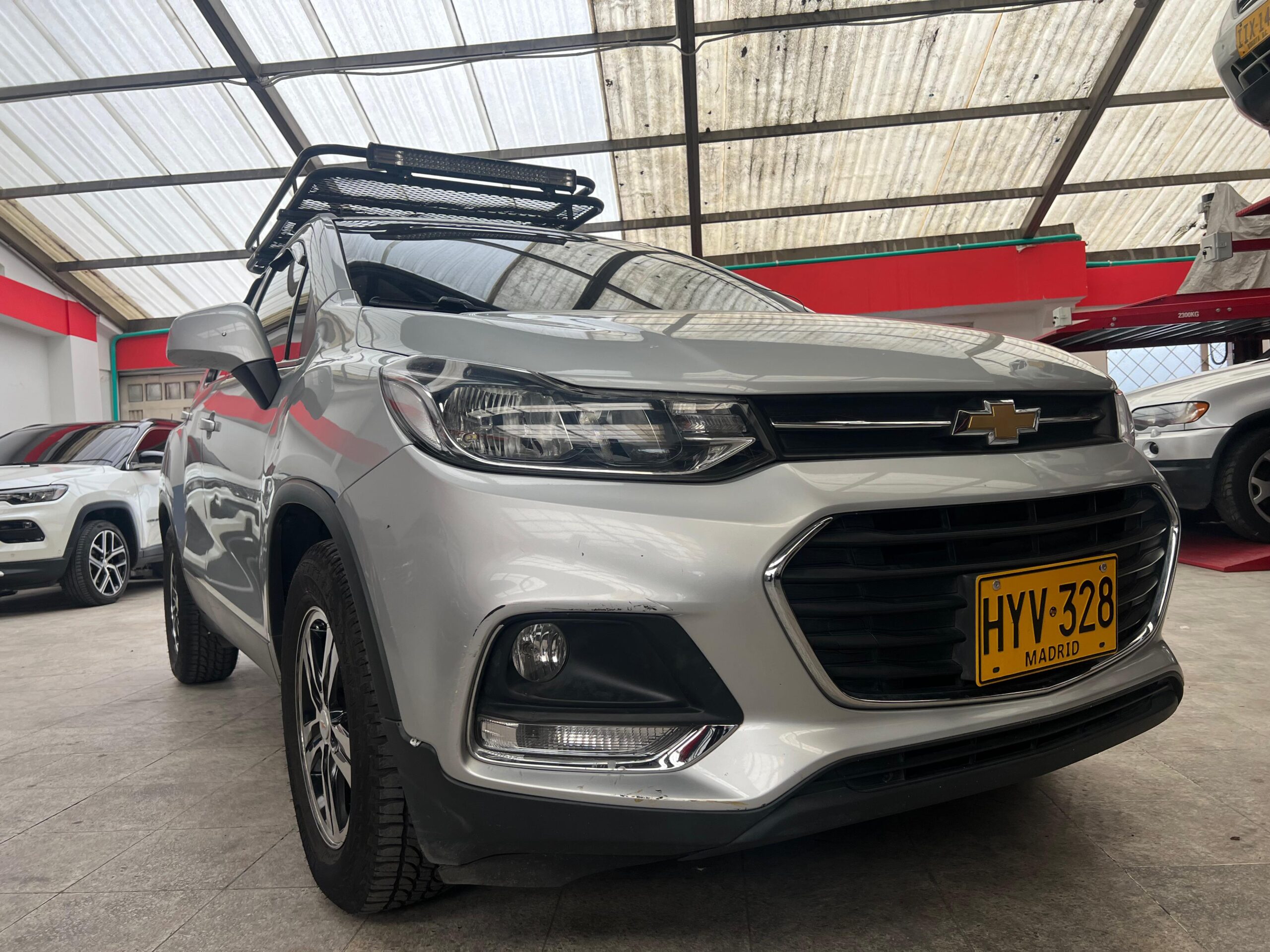 CHEVROLET TRACKER LS