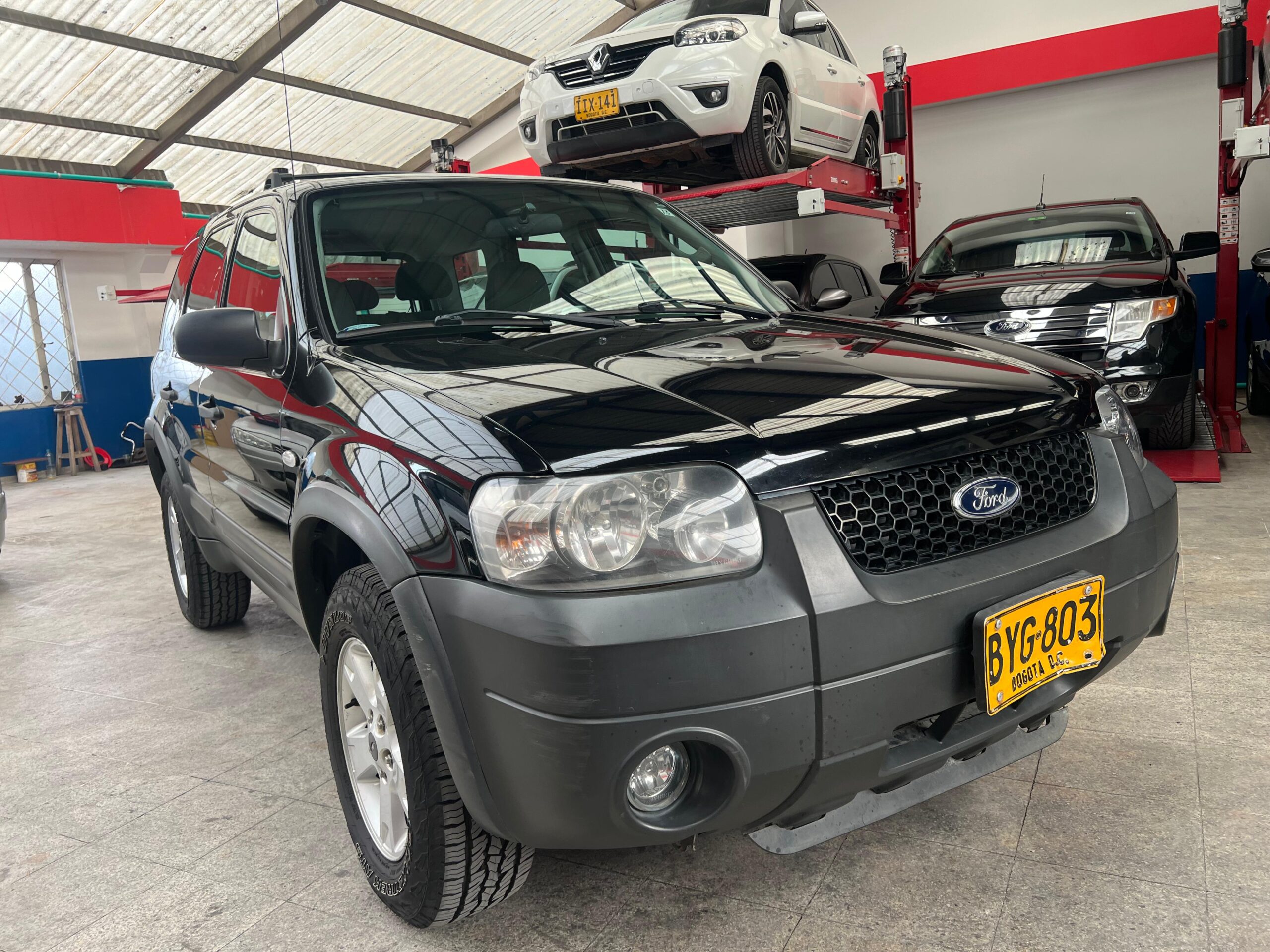 FORD ESCAPE XLT