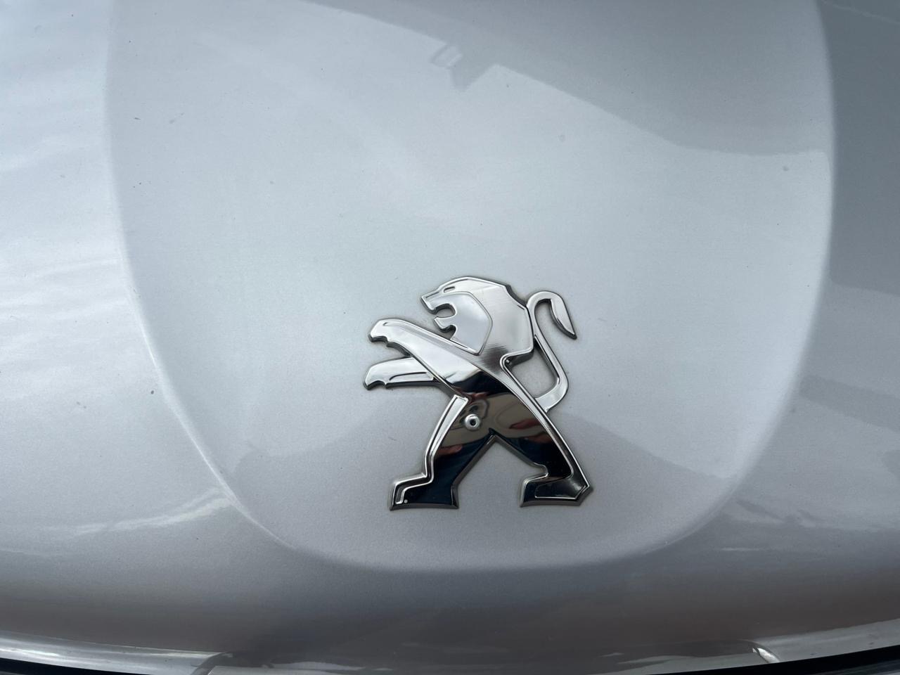 PEUGEOT 208 ACTIVE