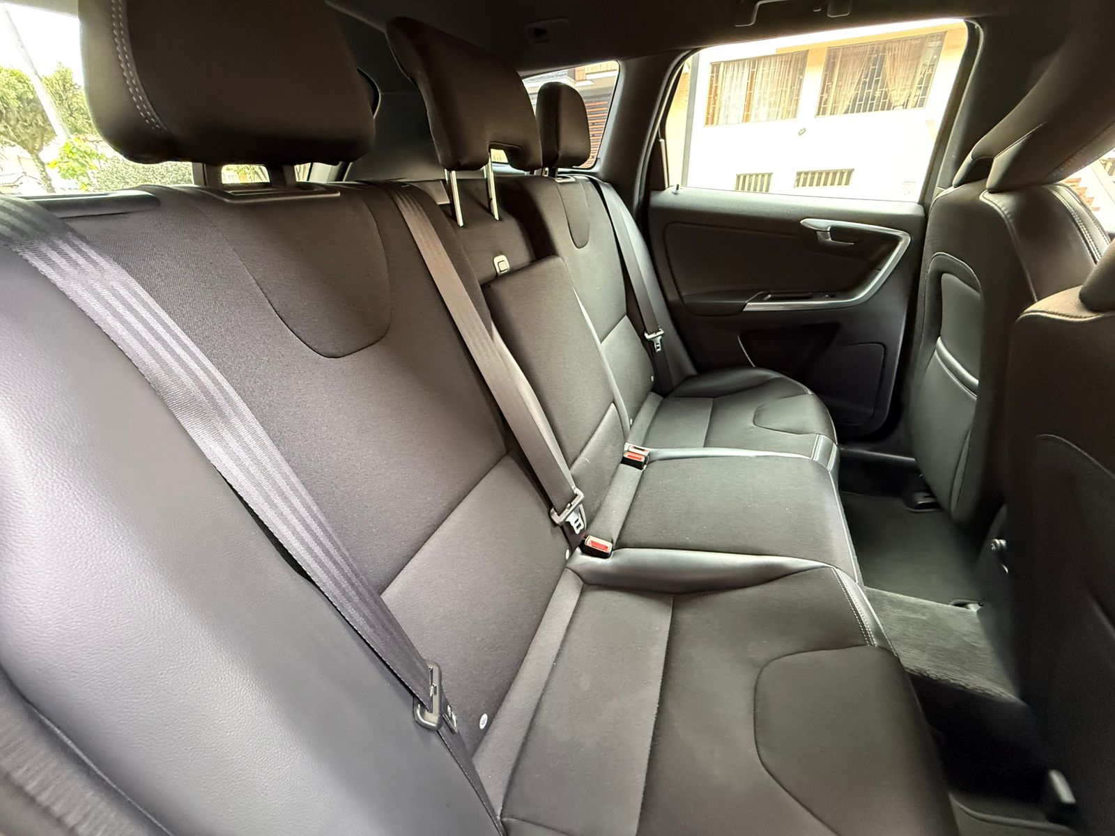 VOLVO XC-60