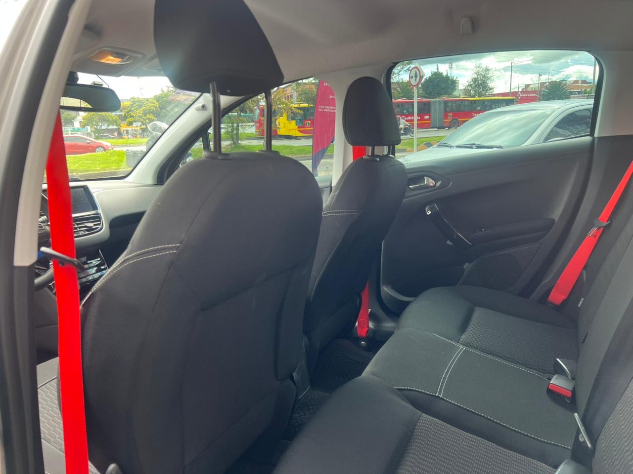 PEUGEOT 208 ACTIVE
