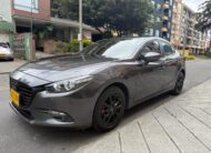 MAZDA 3 TOURING AT