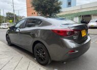 MAZDA 3 TOURING AT