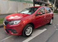RENAULT SANDERO MT
