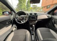 RENAULT SANDERO MT