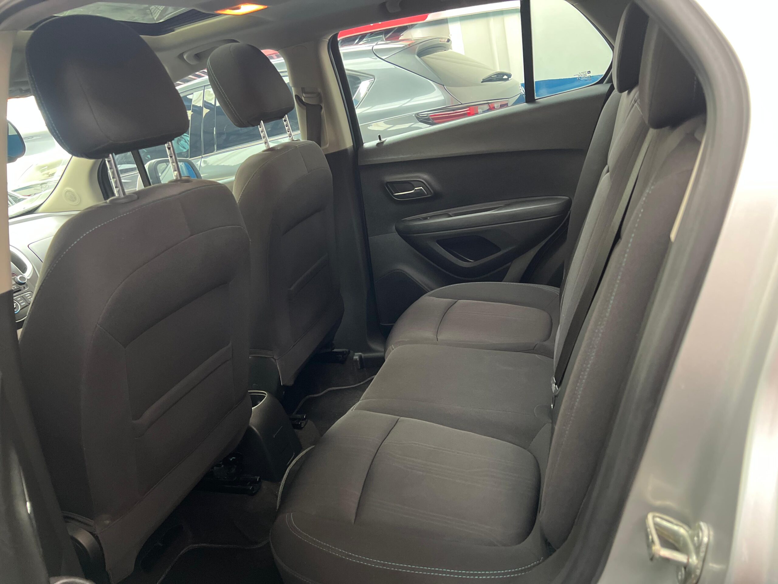 CHEVROLET TRACKER LT