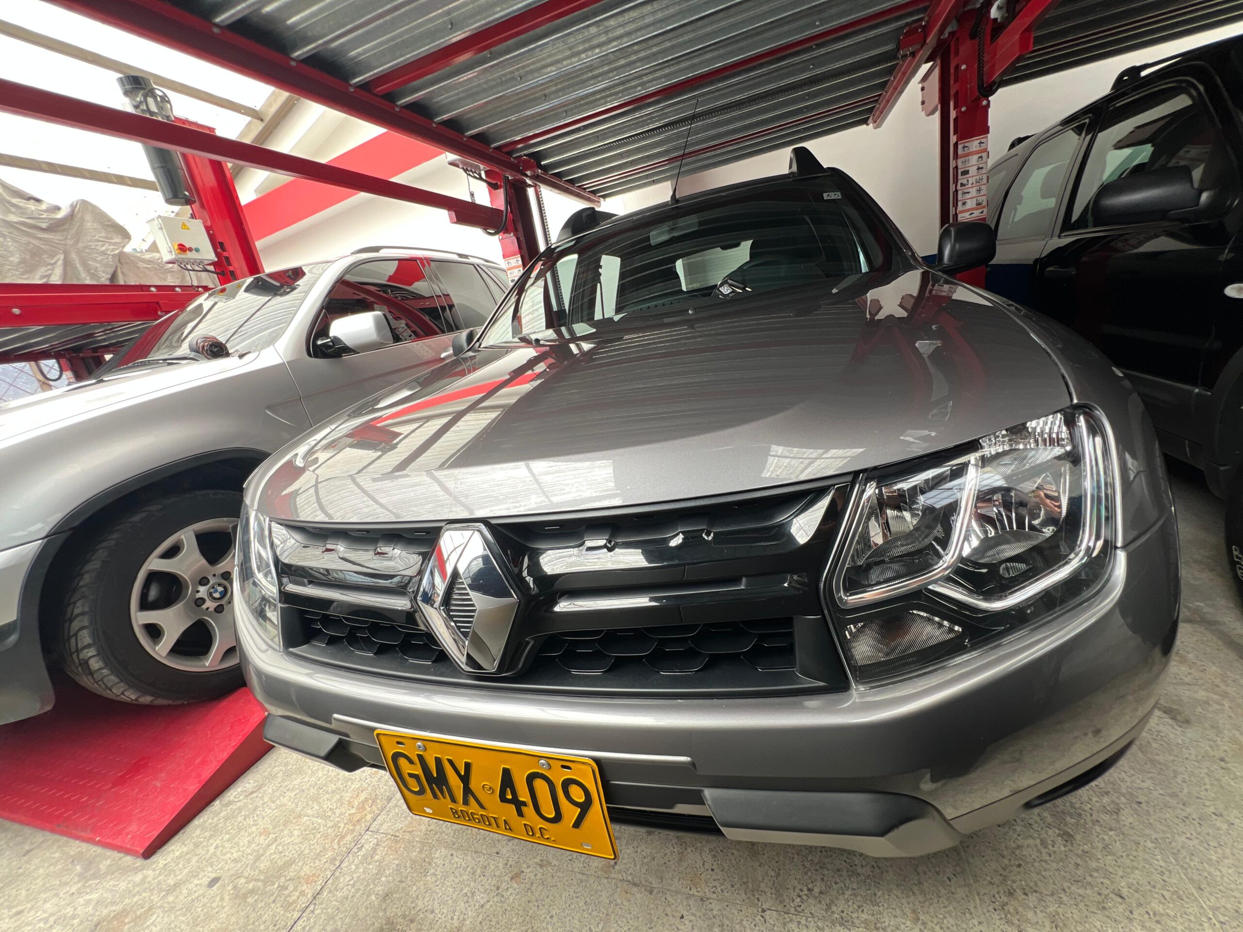 RENAULT DUSTER