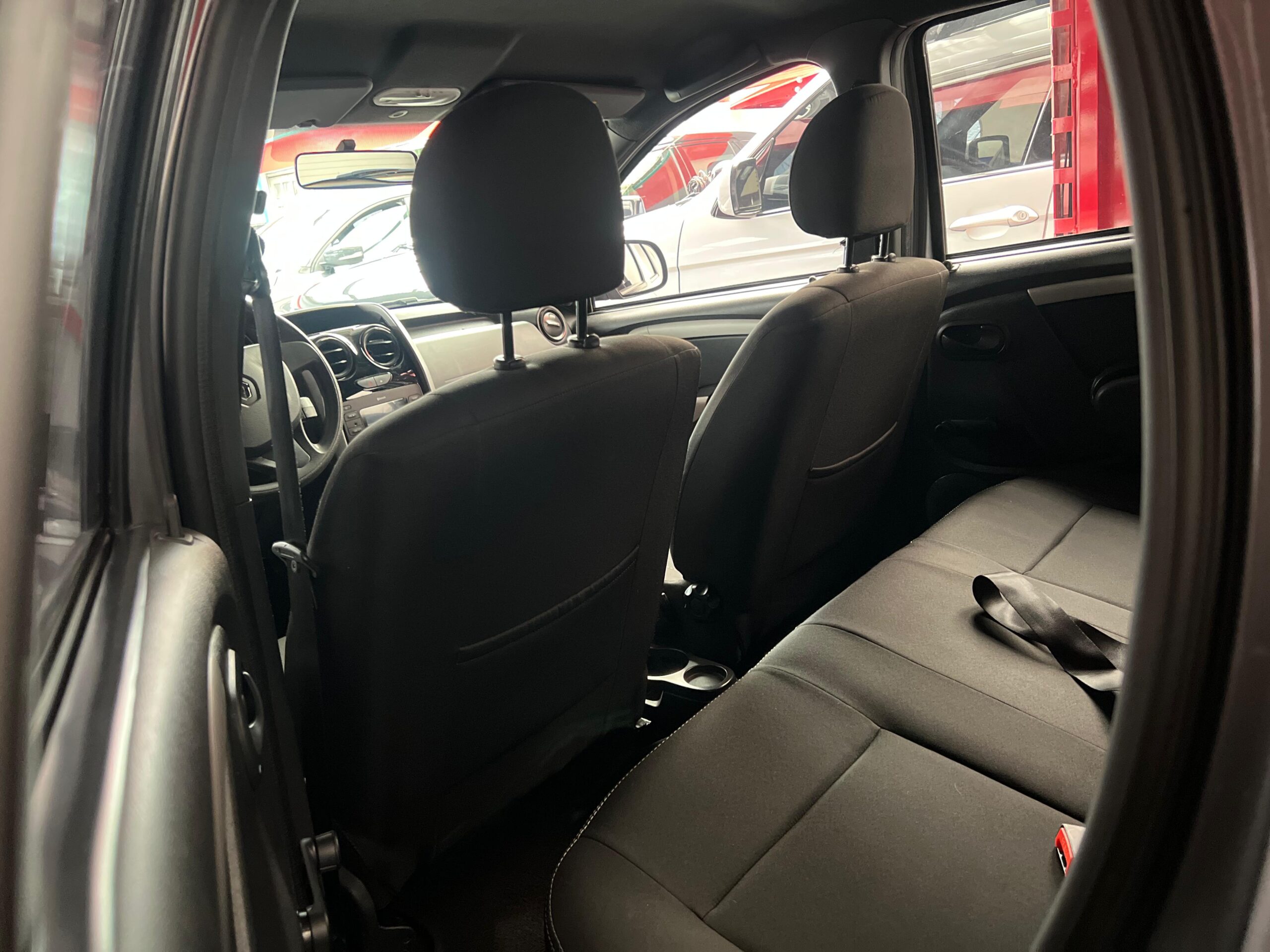 RENAULT DUSTER