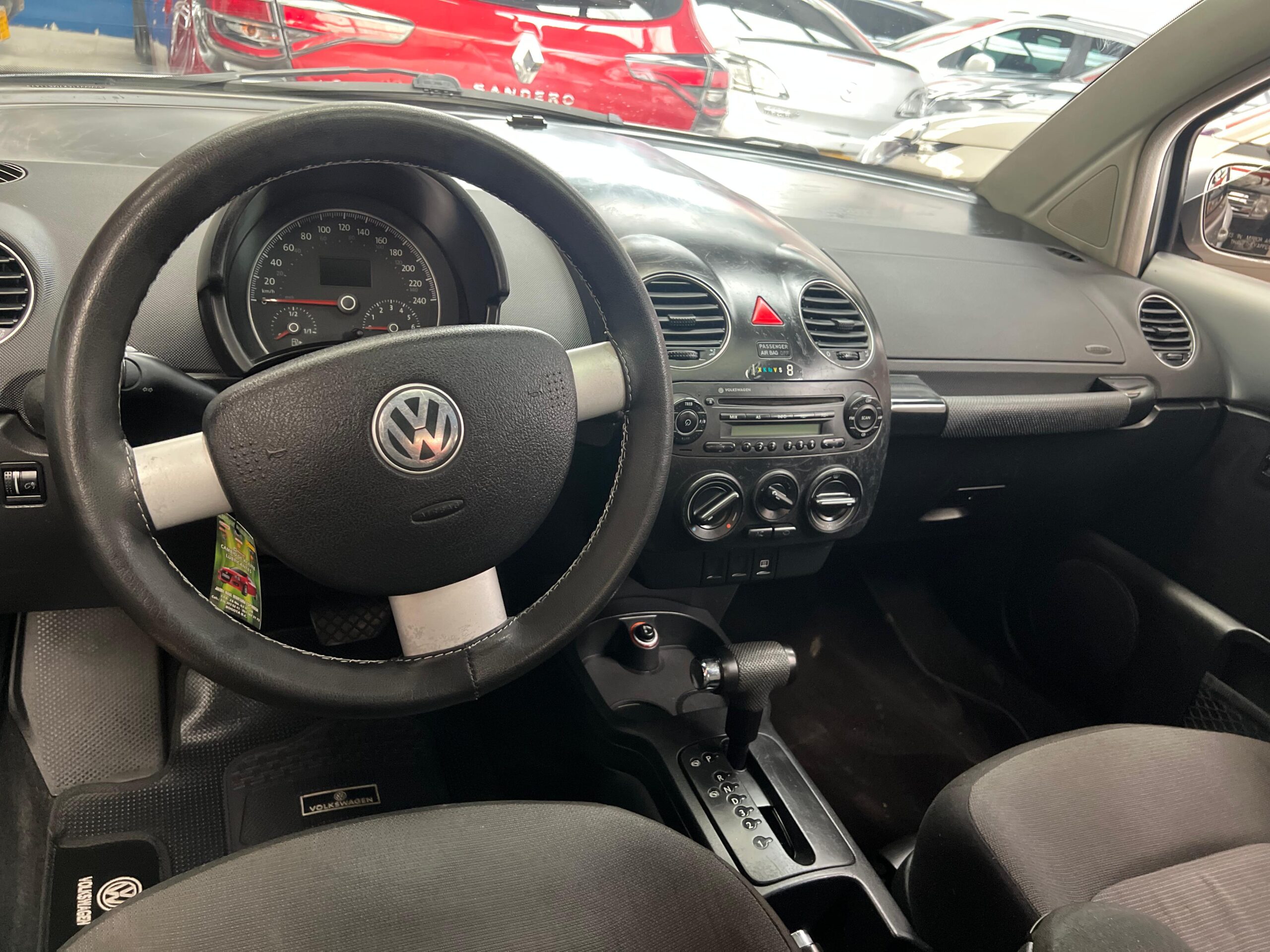VOLKSWGEN NEW BEETLE GLS
