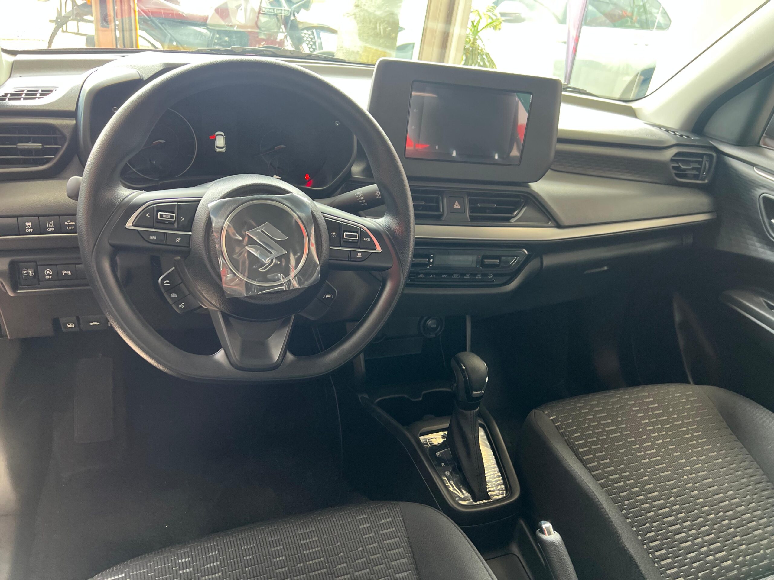 SUZUKI NEW SWIFT HB GL HIBRIDO