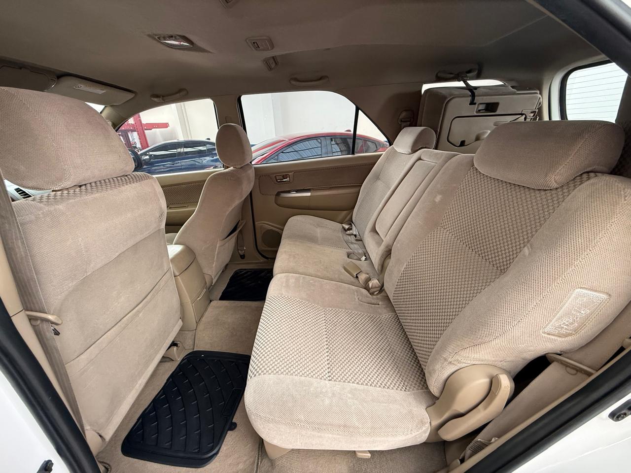 TOYOTA FORTUNER