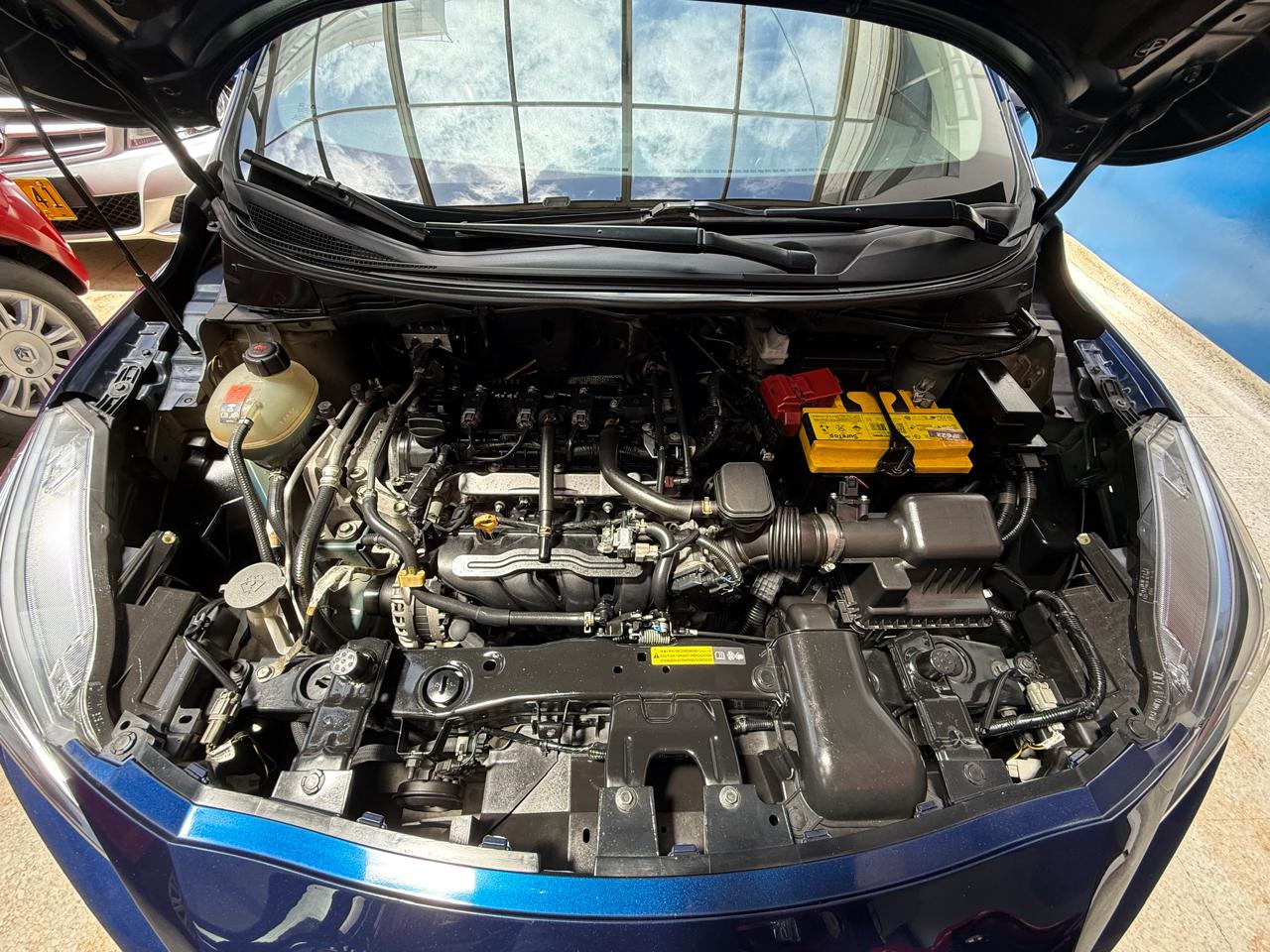 NISSAN VERSA ADVANCE MT