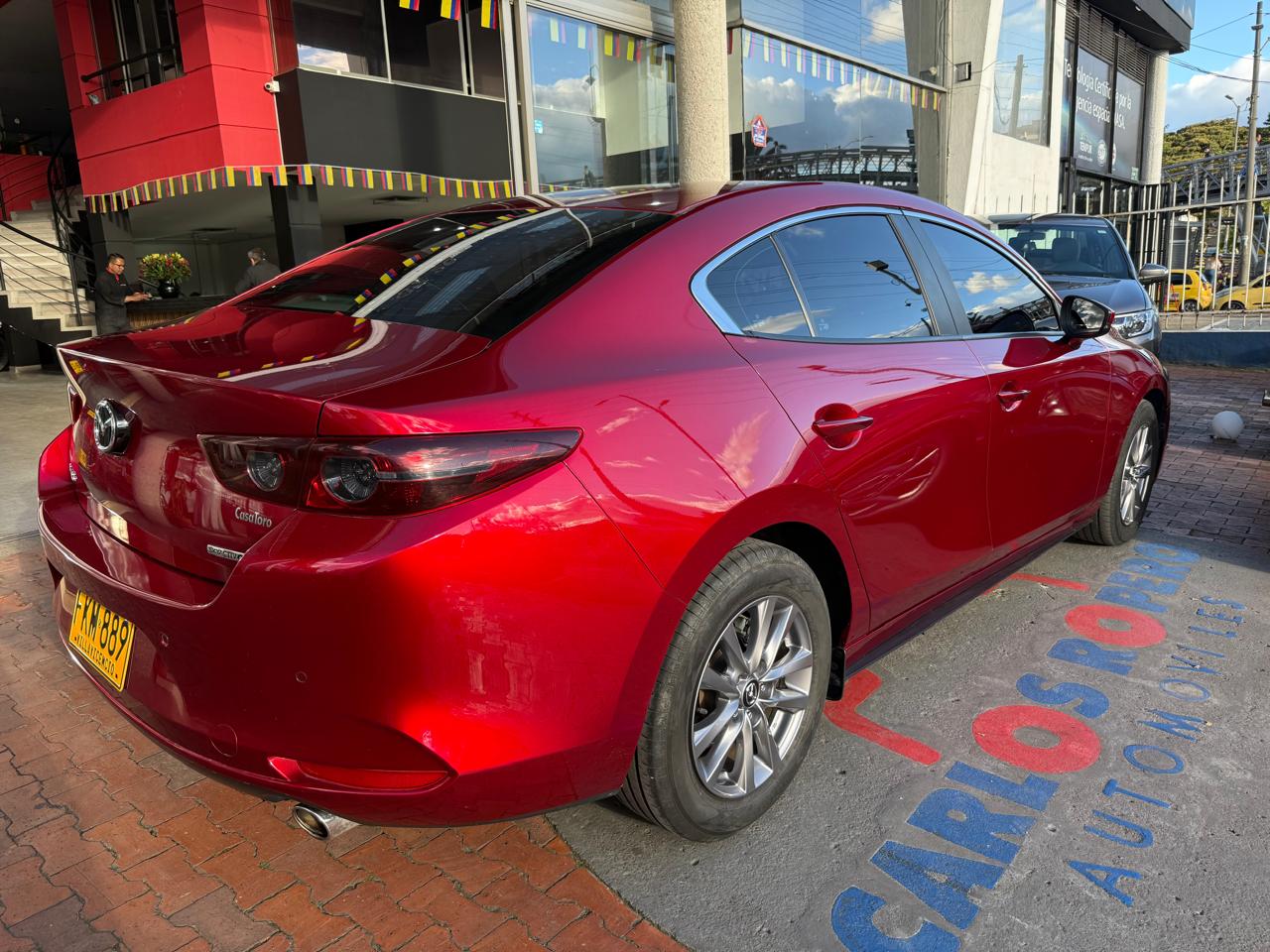 MAZDA 3 TOURING