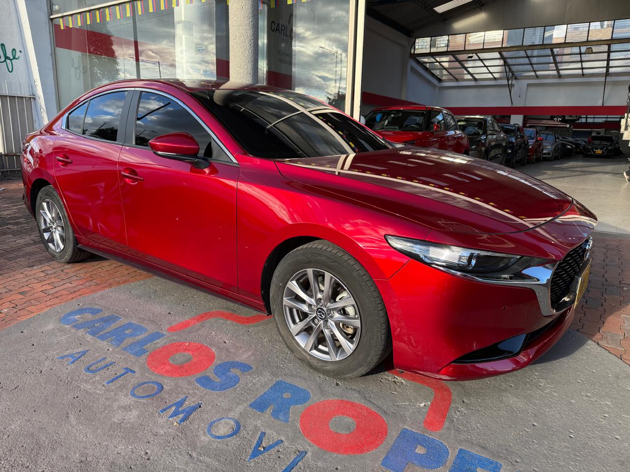 MAZDA 3 TOURING