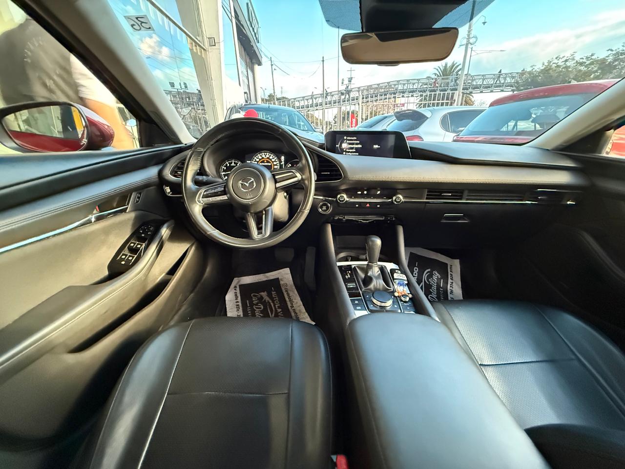 MAZDA 3 TOURING