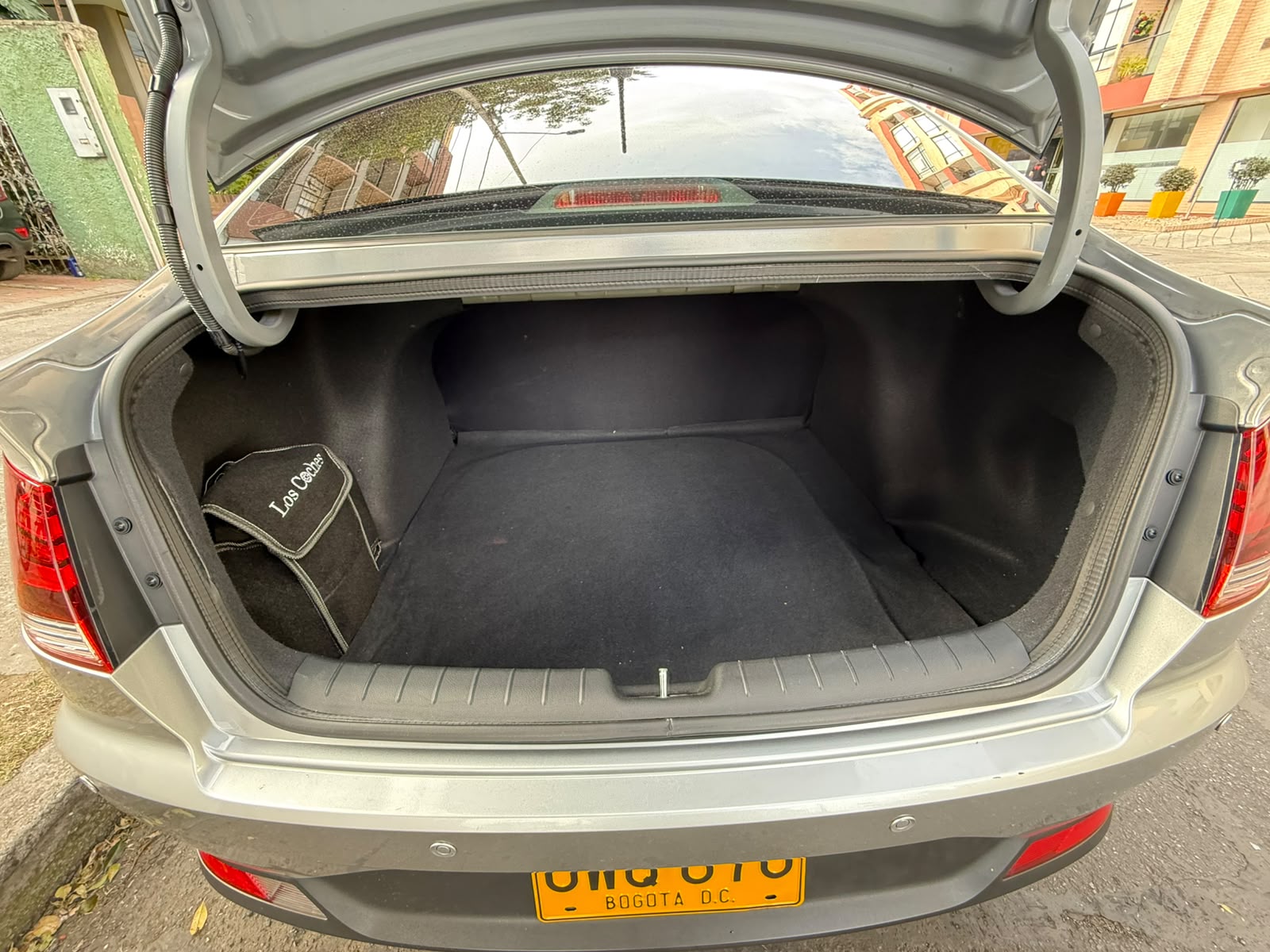 HYUNDAI ACCENT HB20S