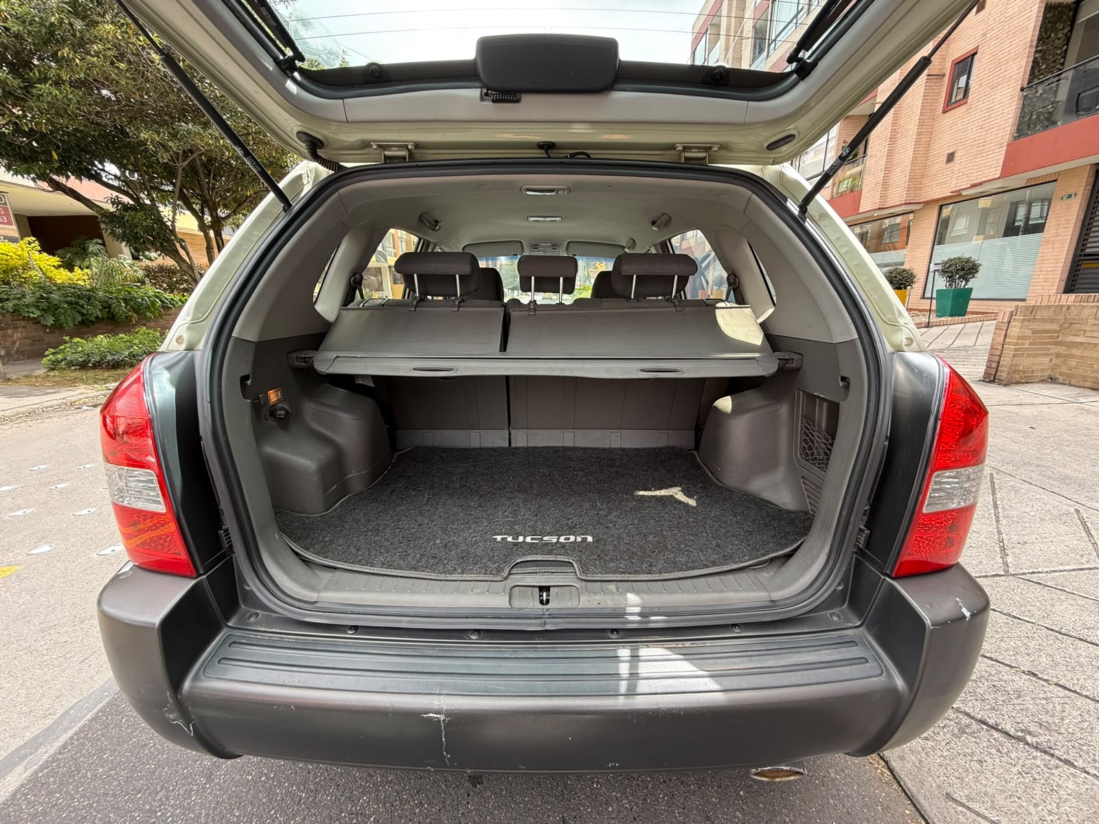 HYUNDAI TUCSON GL