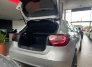 MERCEDES BENZ A200