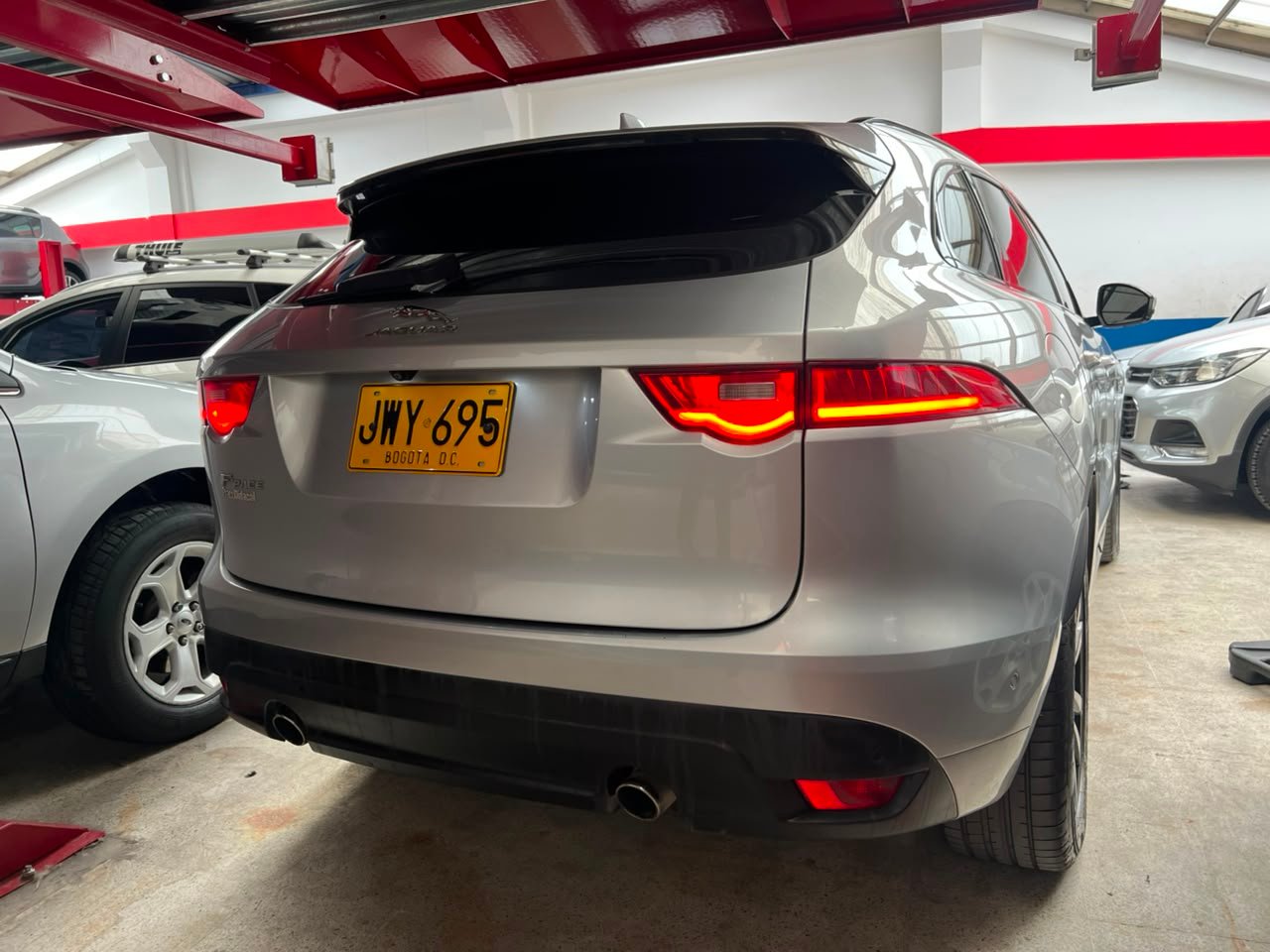 JAGUAR F-PACE T/C AWD