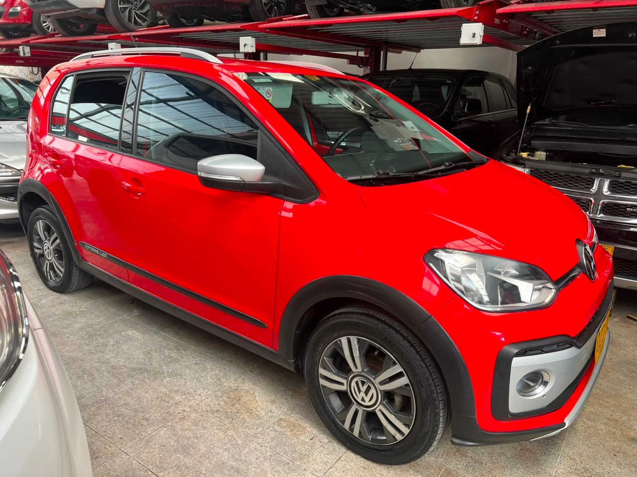 VOLKSWAGEN CROSS UP