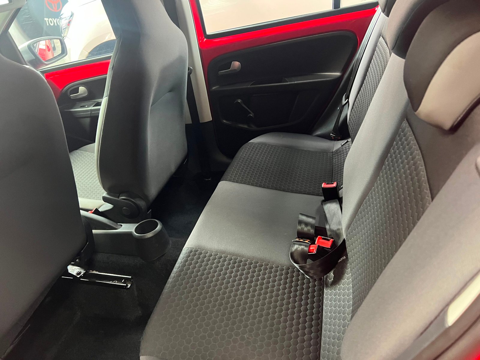 VOLKSWAGEN CROSS UP