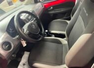 VOLKSWAGEN CROSS UP