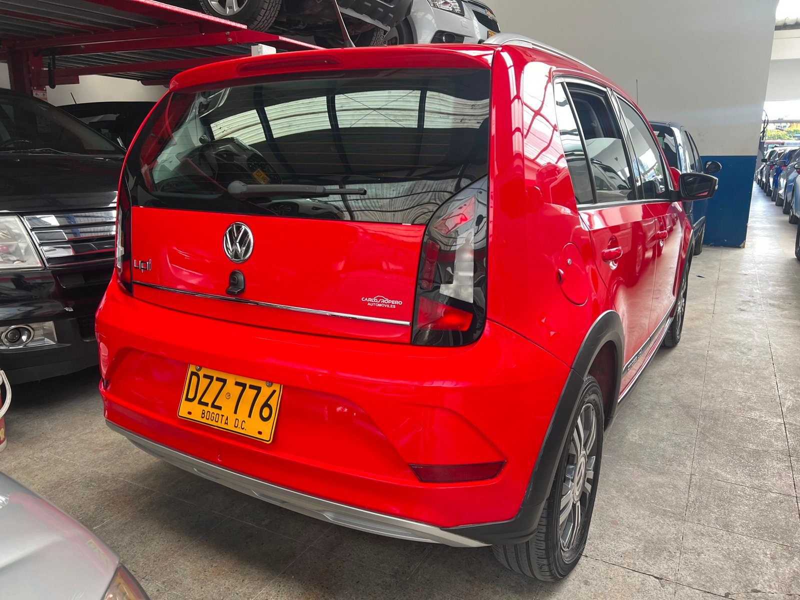 VOLKSWAGEN CROSS UP