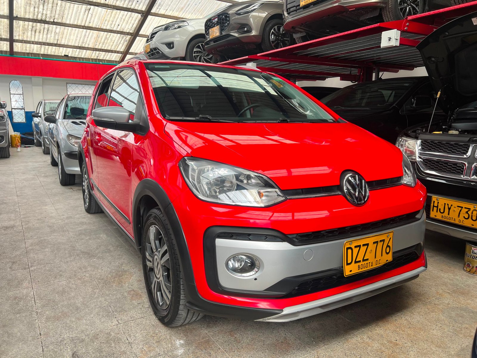 VOLKSWAGEN CROSS UP