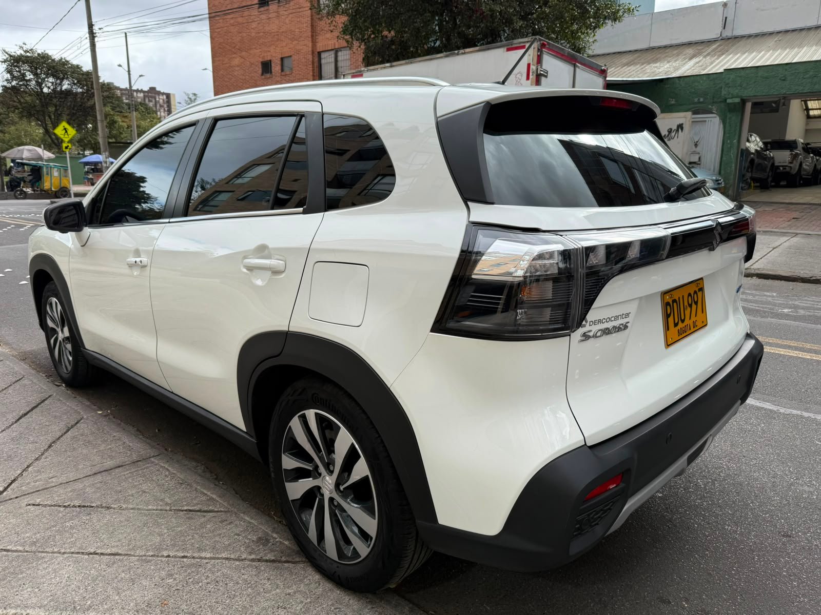 SUZUKI NEW SCROSS HIBRIDA