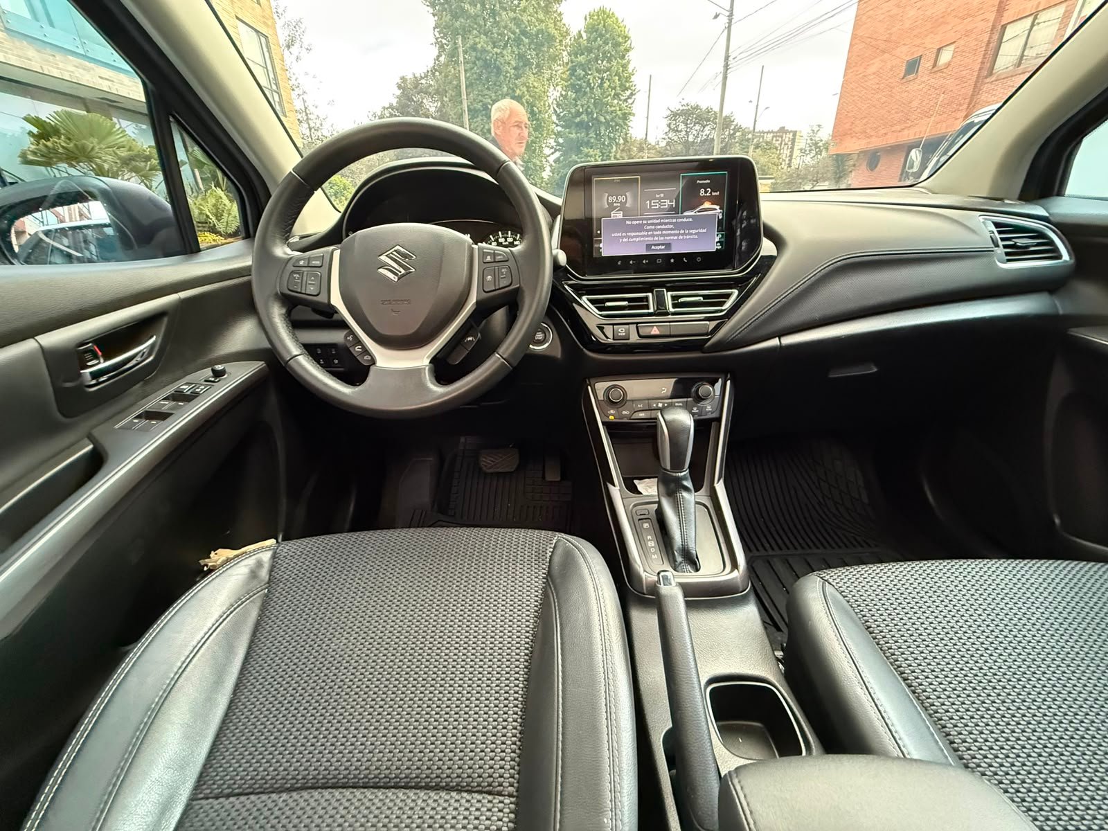SUZUKI NEW SCROSS HIBRIDA
