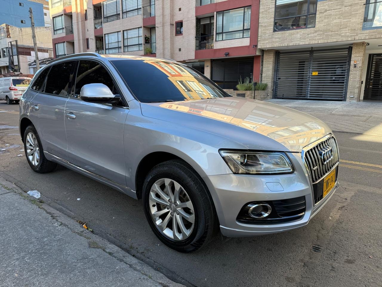 AUDI Q5 AMBITTION