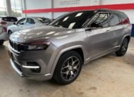 JEEP COMMANDER OVERLAND Turbo 4X2 7 PASAJEROS