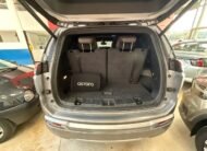 JEEP COMMANDER OVERLAND Turbo 4X2 7 PASAJEROS
