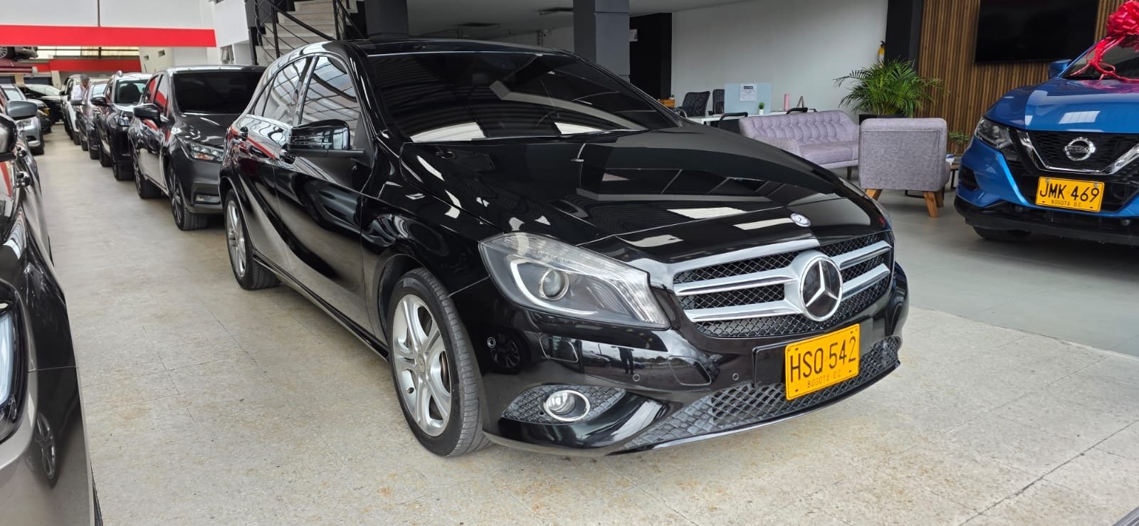MERCEDES A200