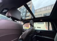 JEEP COMMANDER OVERLAND 4X2 7 Pasajeros