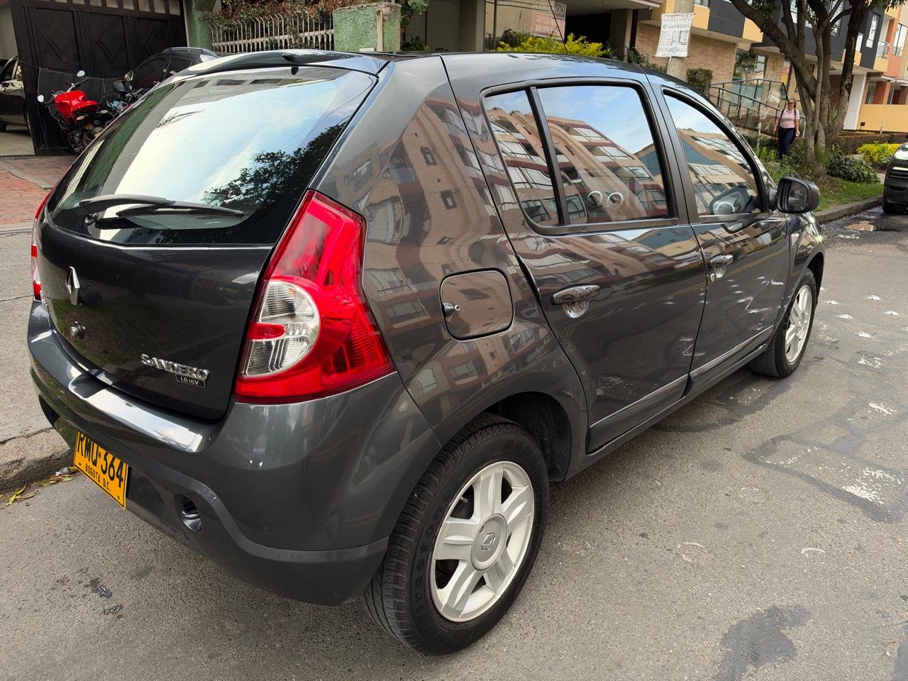 RENAULT SANDERO DYNAMIQUE