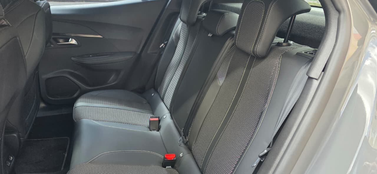 PEUGEOT 2008 GT LINE HIBRIDA