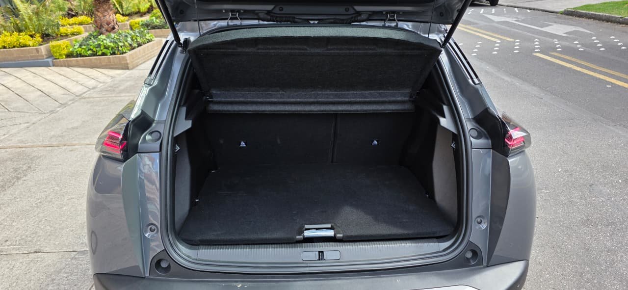PEUGEOT 2008 GT LINE HIBRIDA