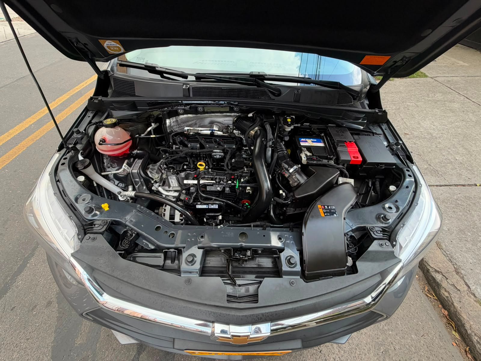 CHEVROLET ONIX PREMIER HATCHBACK TURBO
